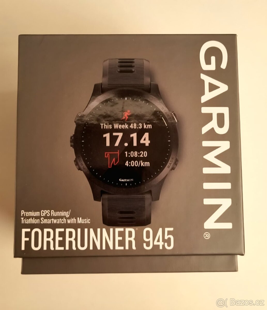 Sportovní hodinky Garmin Forerunner 945 + náhradní řemínek