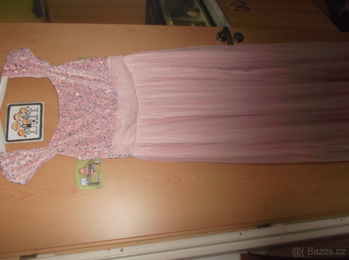 vel. XL šaty na ples, do divadla... Brno