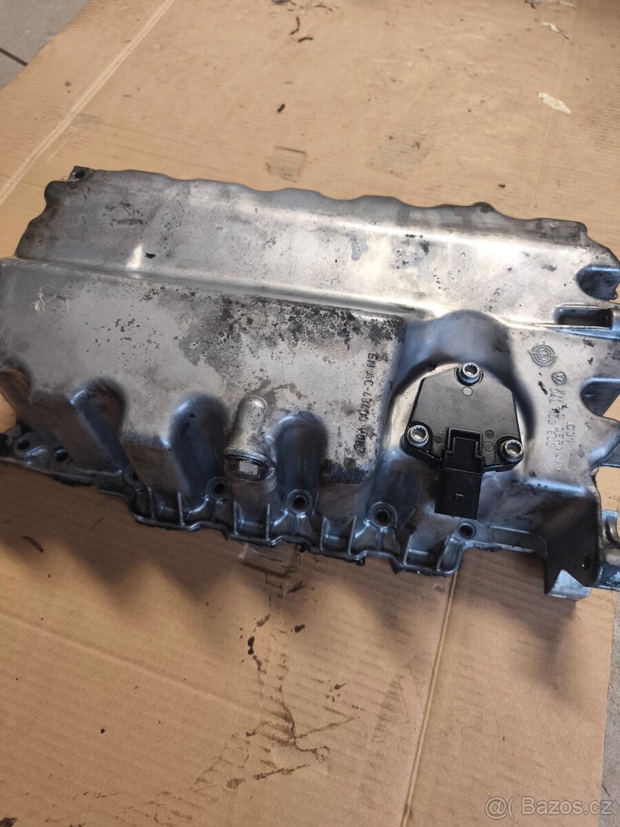Olejová vana 04L103603 Škoda Octavia 2.0tdi 110kw.crm