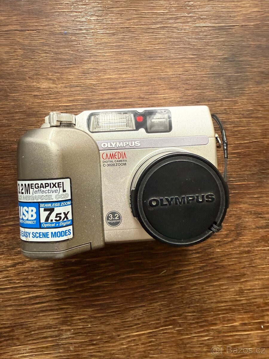 OLYMPUS Camedia C-3020 ZOOM