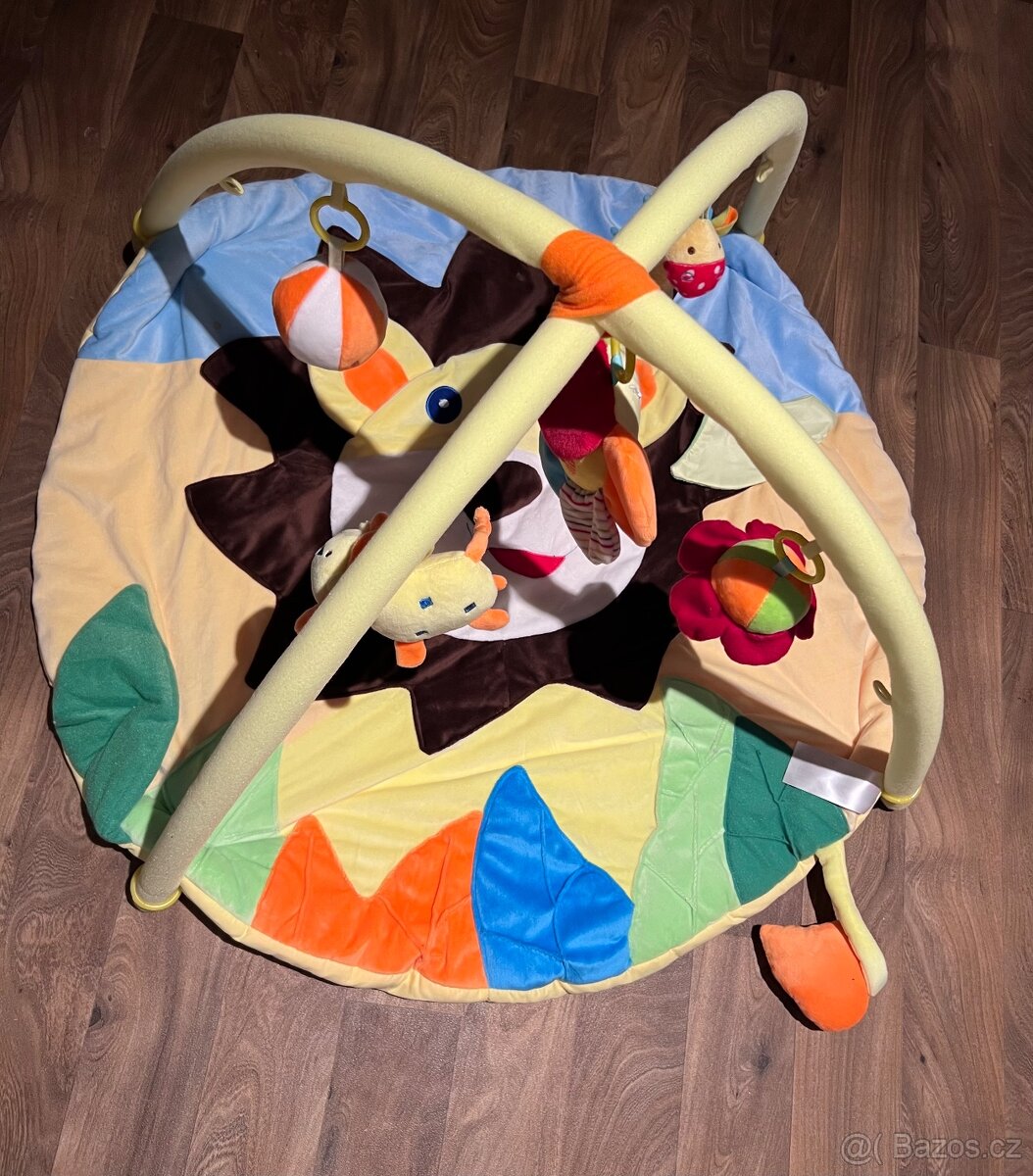 Hrací deka pro miminko