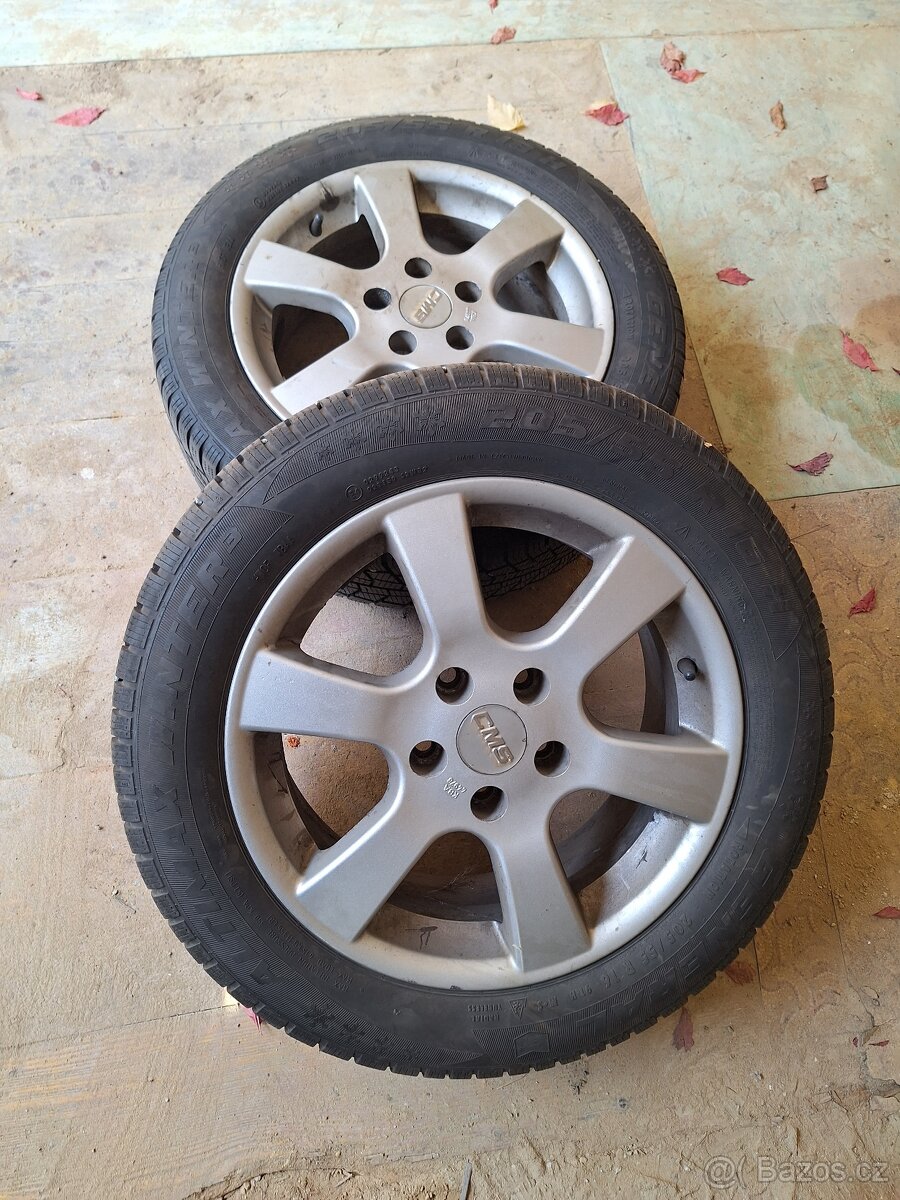 Litá kola VW Touran