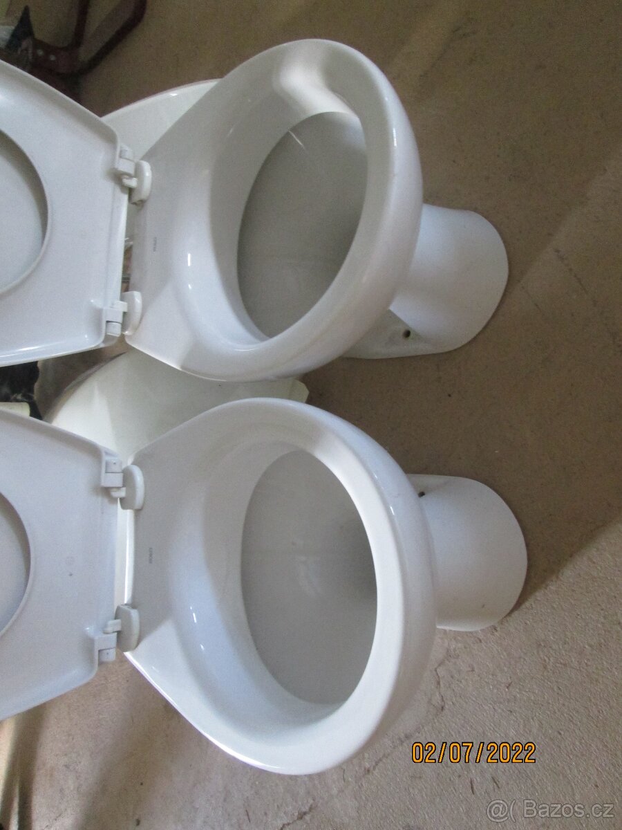 Dětské(Kid) WC vč.prkénka a nádržky.