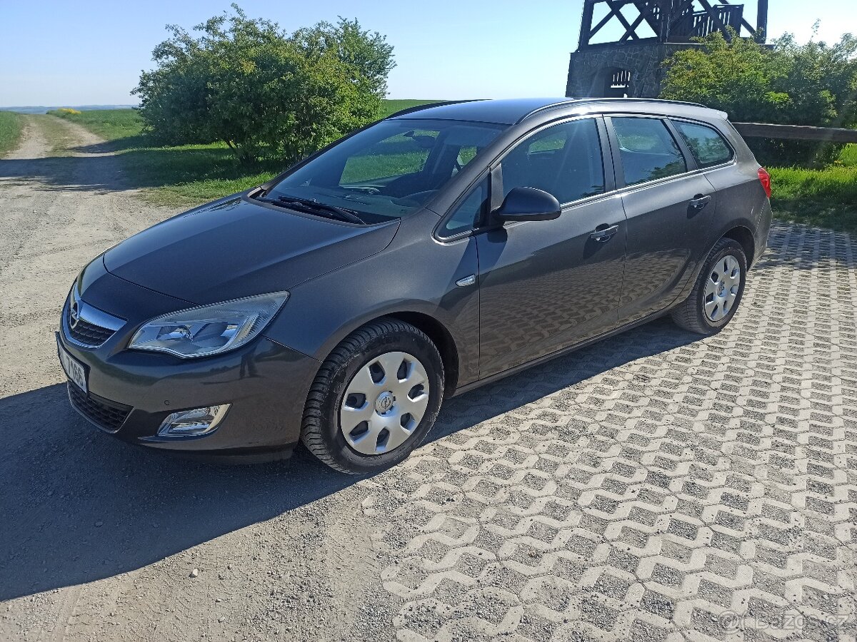 OPEL ASTRA J AP