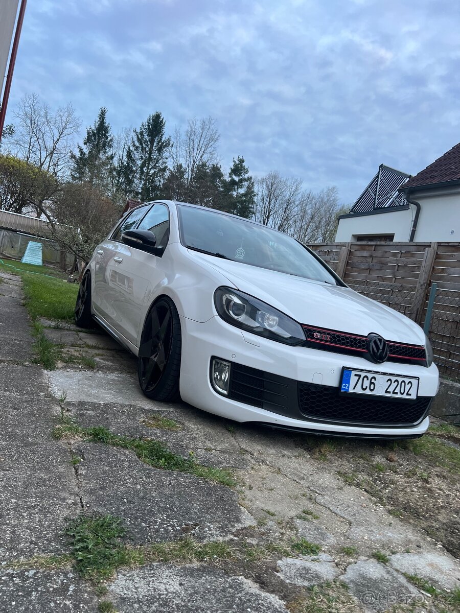 Golf Gti 2.0 tsi dsg