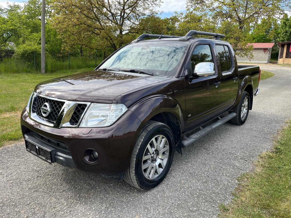 Nissan Navara D40 3,0DCI V6 170kw DOUBLECAB AUTOMAT KŮŽE 4X4