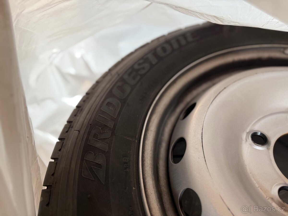 Pneu s disky na dodávku Renault Master/Opel Movano