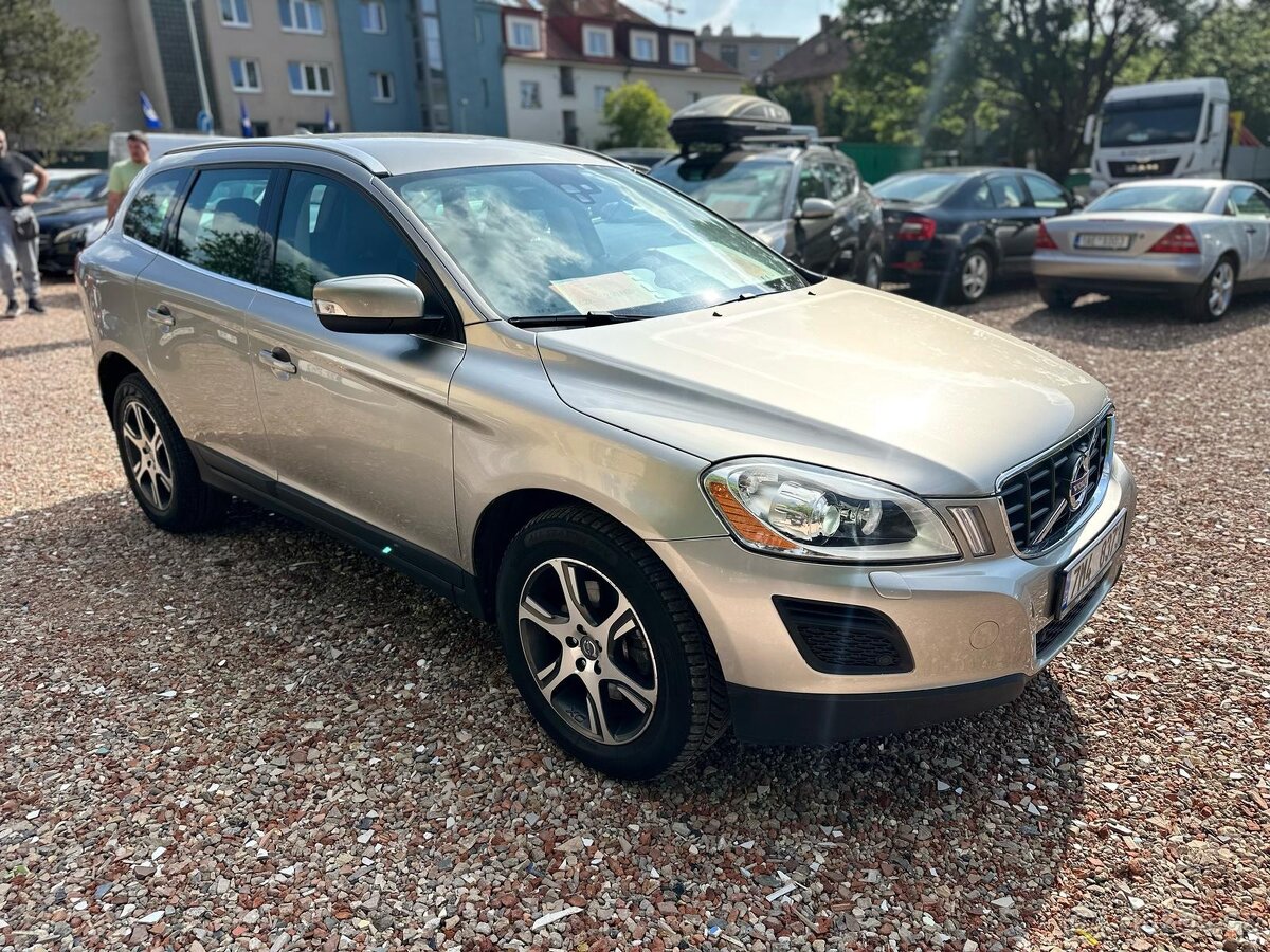 Volvo XC60 2.0D, Automat, 2011