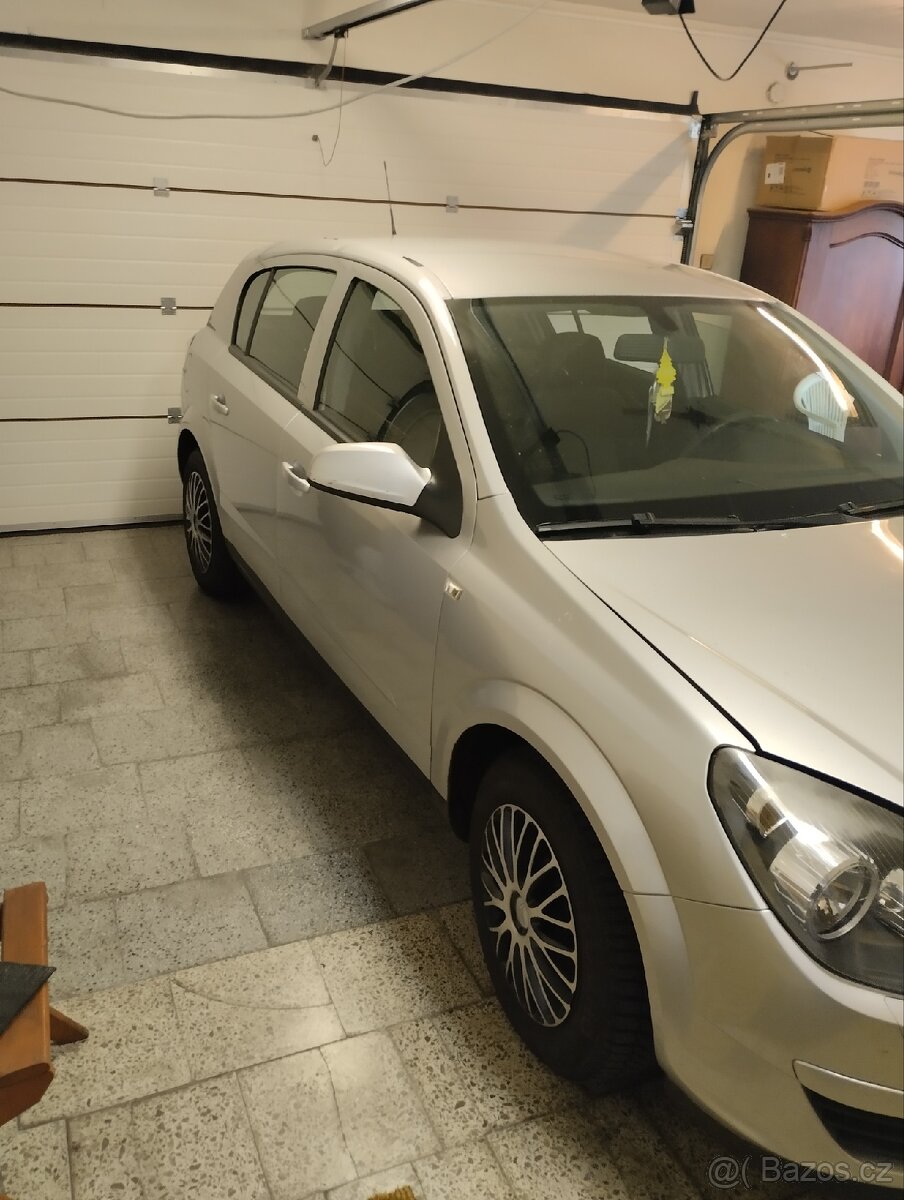 Opel astra H