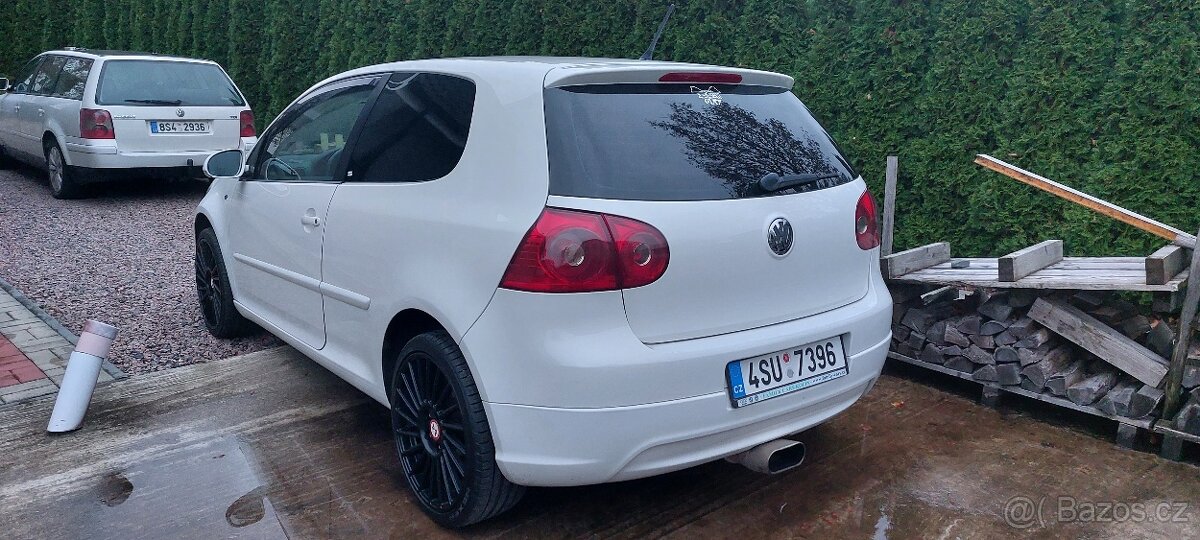 Prodam tuningovy vyfuk WM sport upraveny na stred na Golf 5