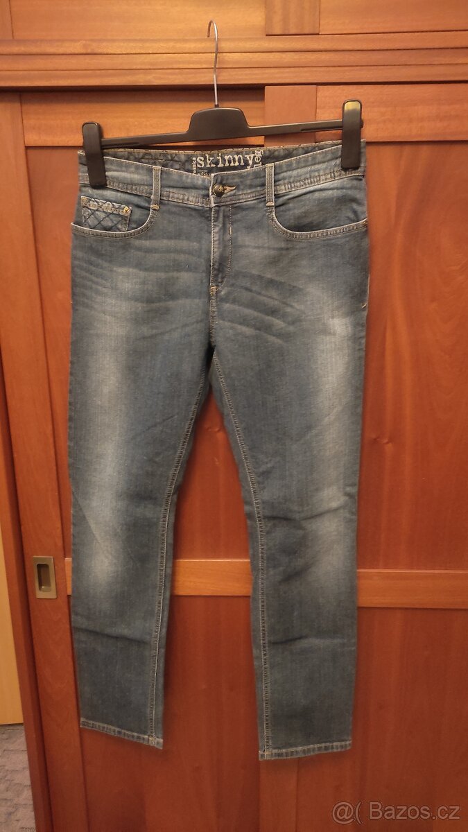 Džíny skinny CA