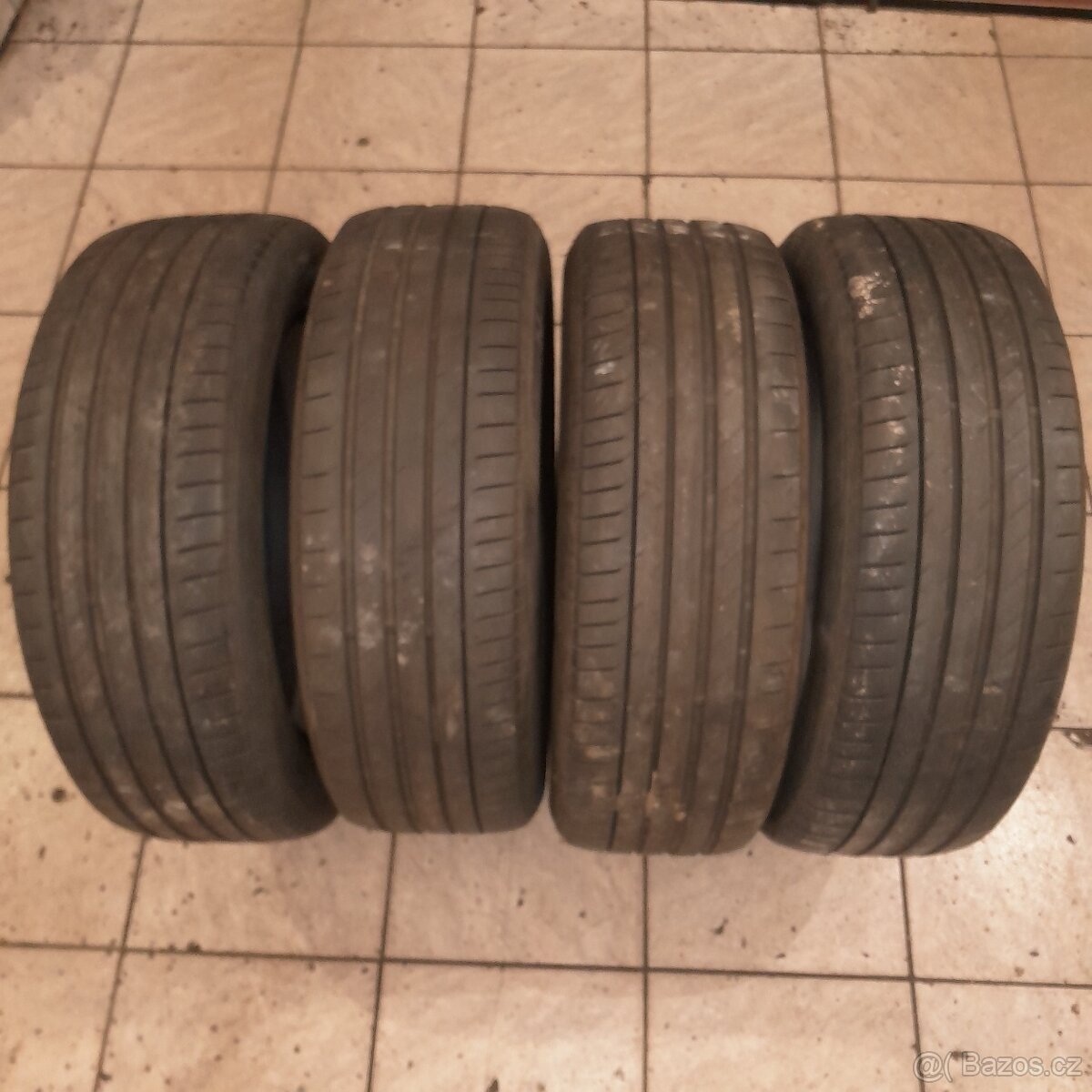 225/55/19