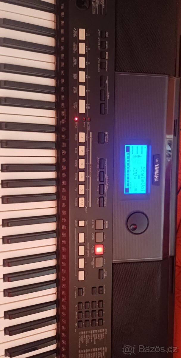 Yamaha psr E433