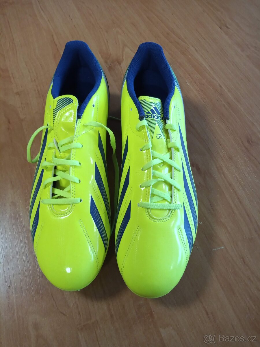 Nové kopačky ADIDAS 46