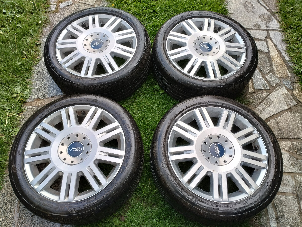 Alu kola Ford
