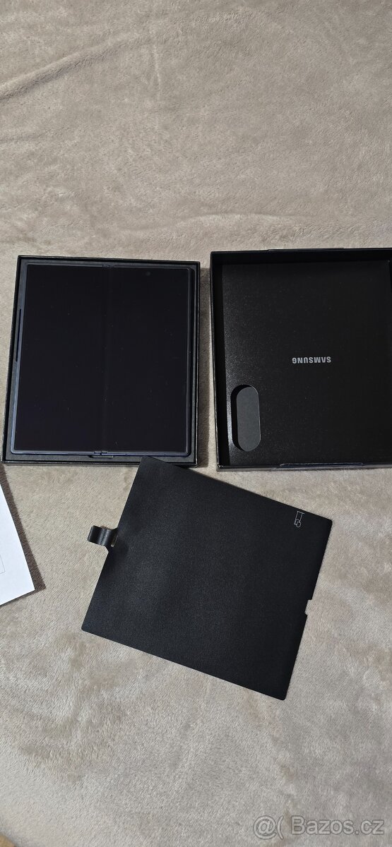 Samsung Galaxy Z fold6 Navy 512gb, 2 měsíce starý