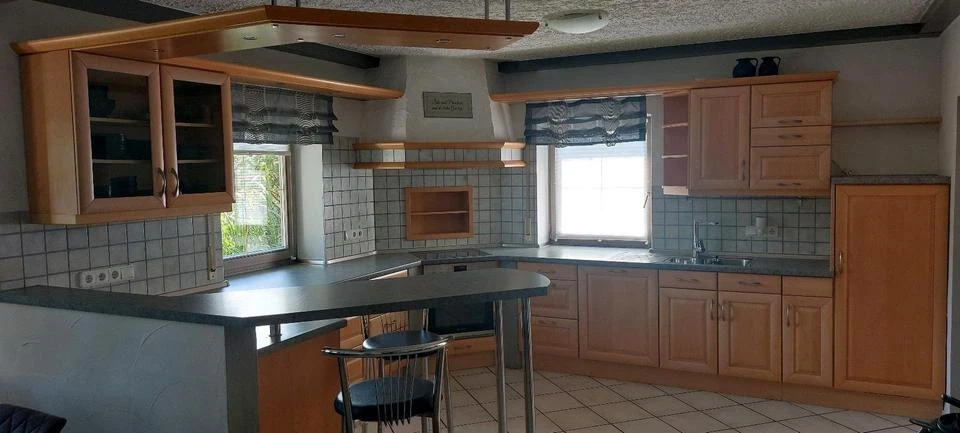 Velká klasická kuchyně z masivu(2807.26)