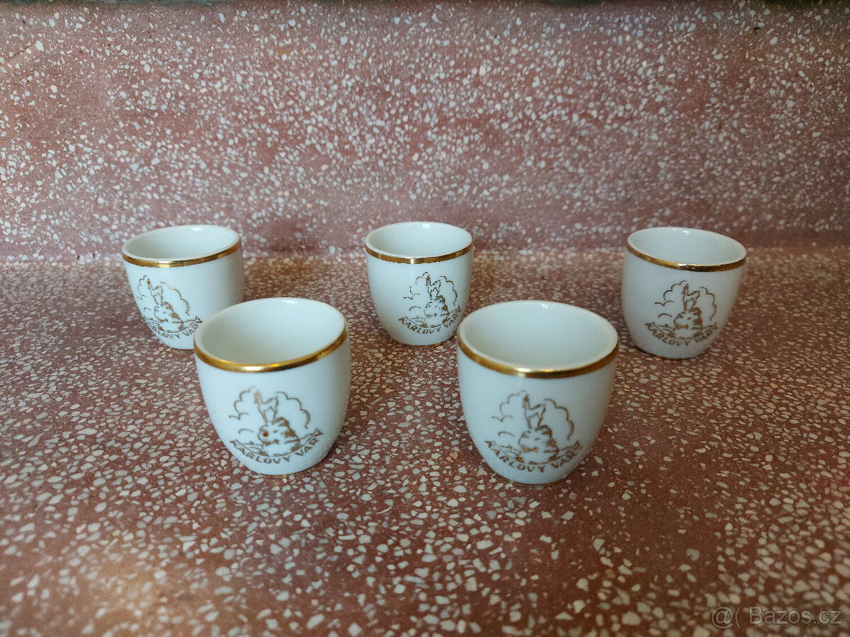 Porcelánové panáky Karlovy Vary, Balíkovna 39 Kč
