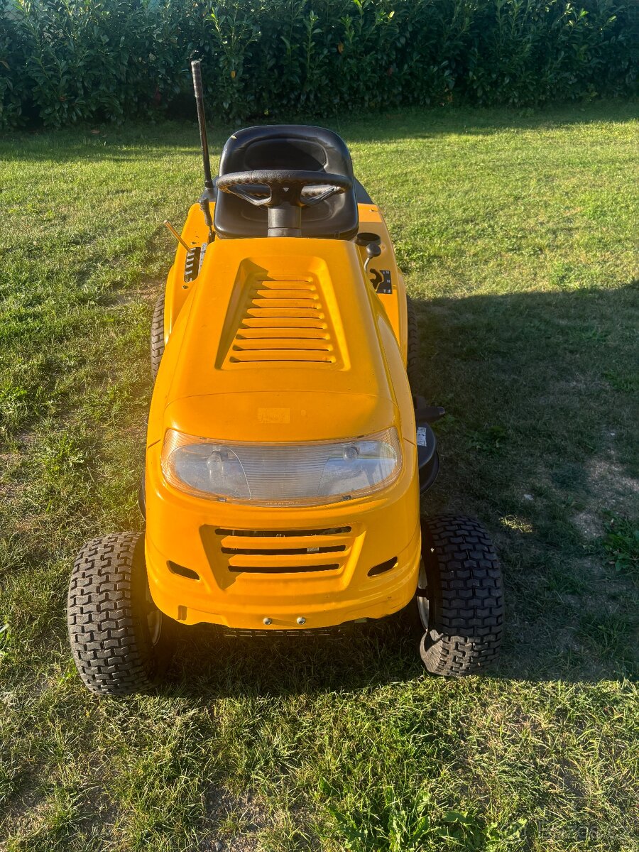 Zahradní trakturek MTD 12,5hp