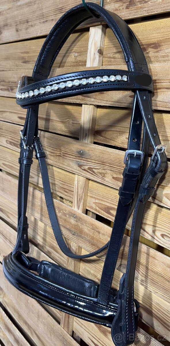 Uzdečka anglická černá s čelenkou s bílými krystaly + otěže