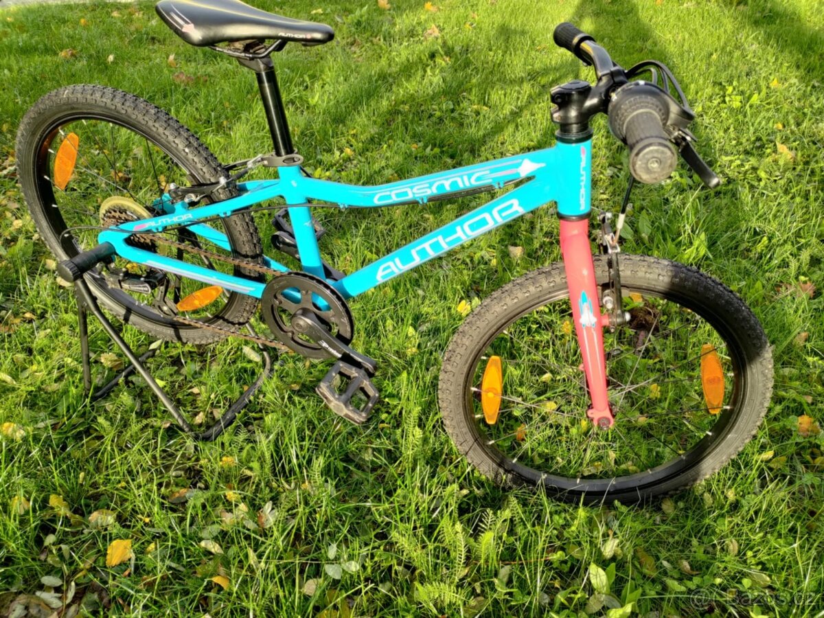 Lehké dětské kolo Author Cosmic 20