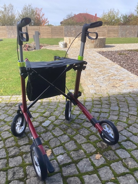 Chodítko pro seniory