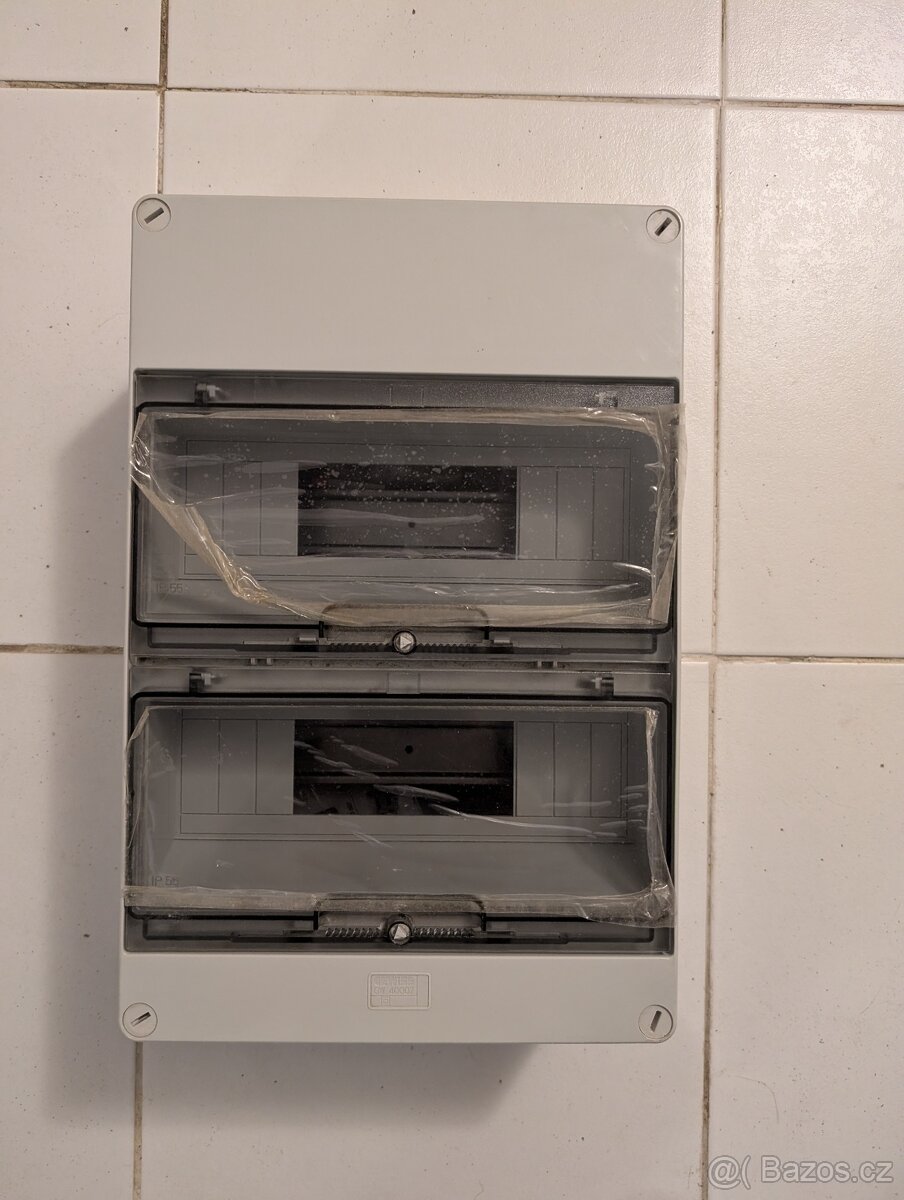 Rozvodné krabice GEWISS / SEZ / Hager – více kusů nové