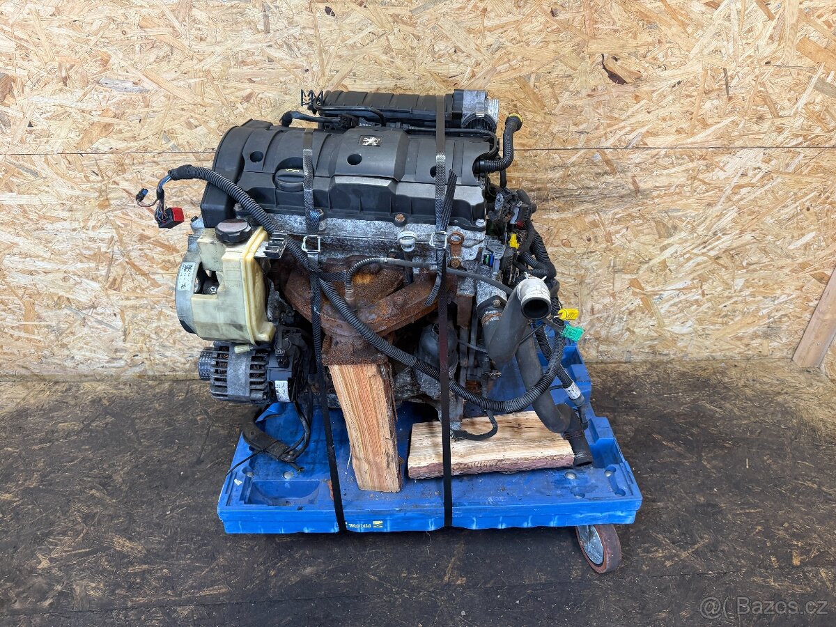 KOMPLETNÍ MOTOR 1.6 16V 80 KW NFU PEUGEOT