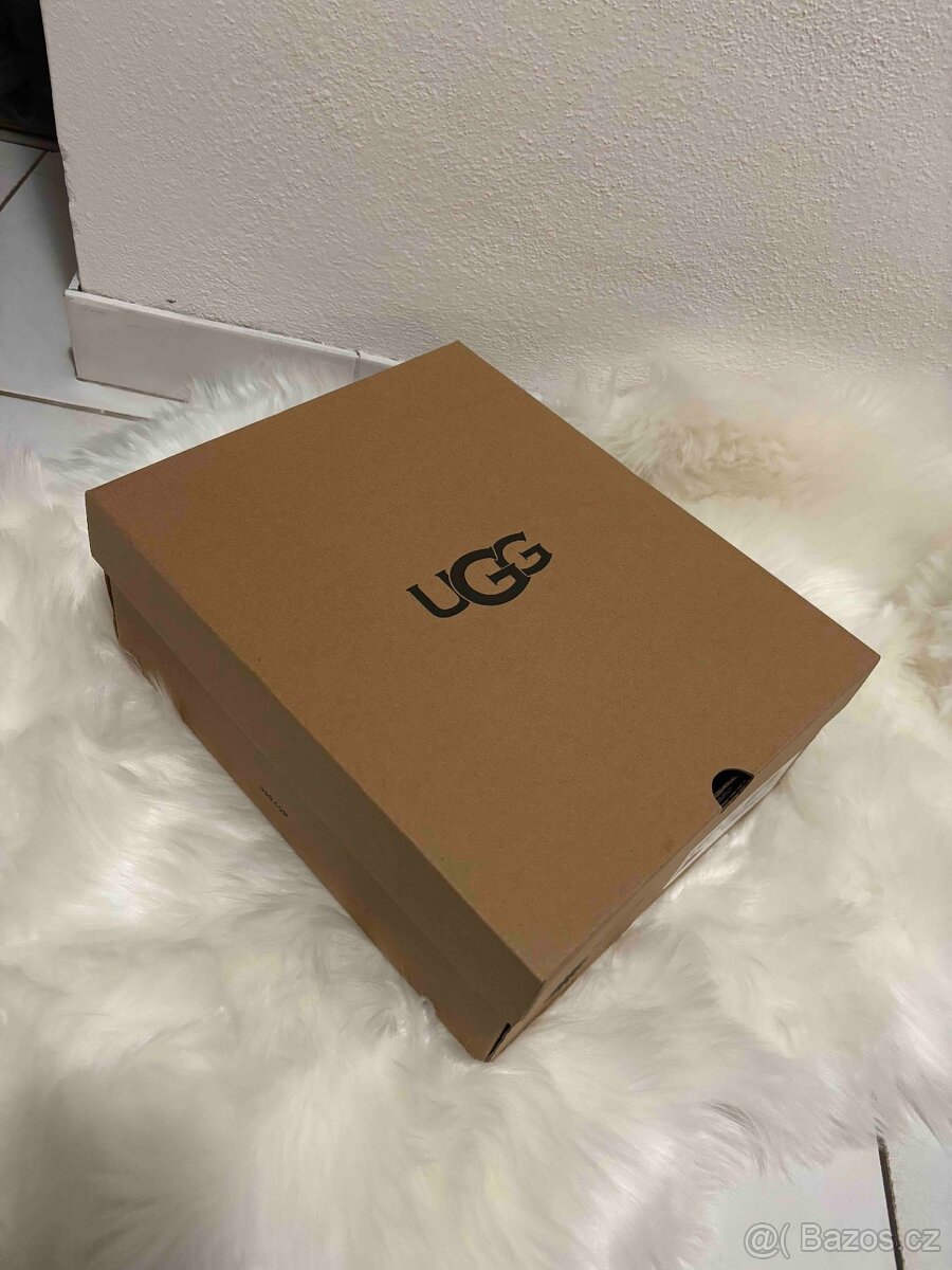 Nové boty UGG