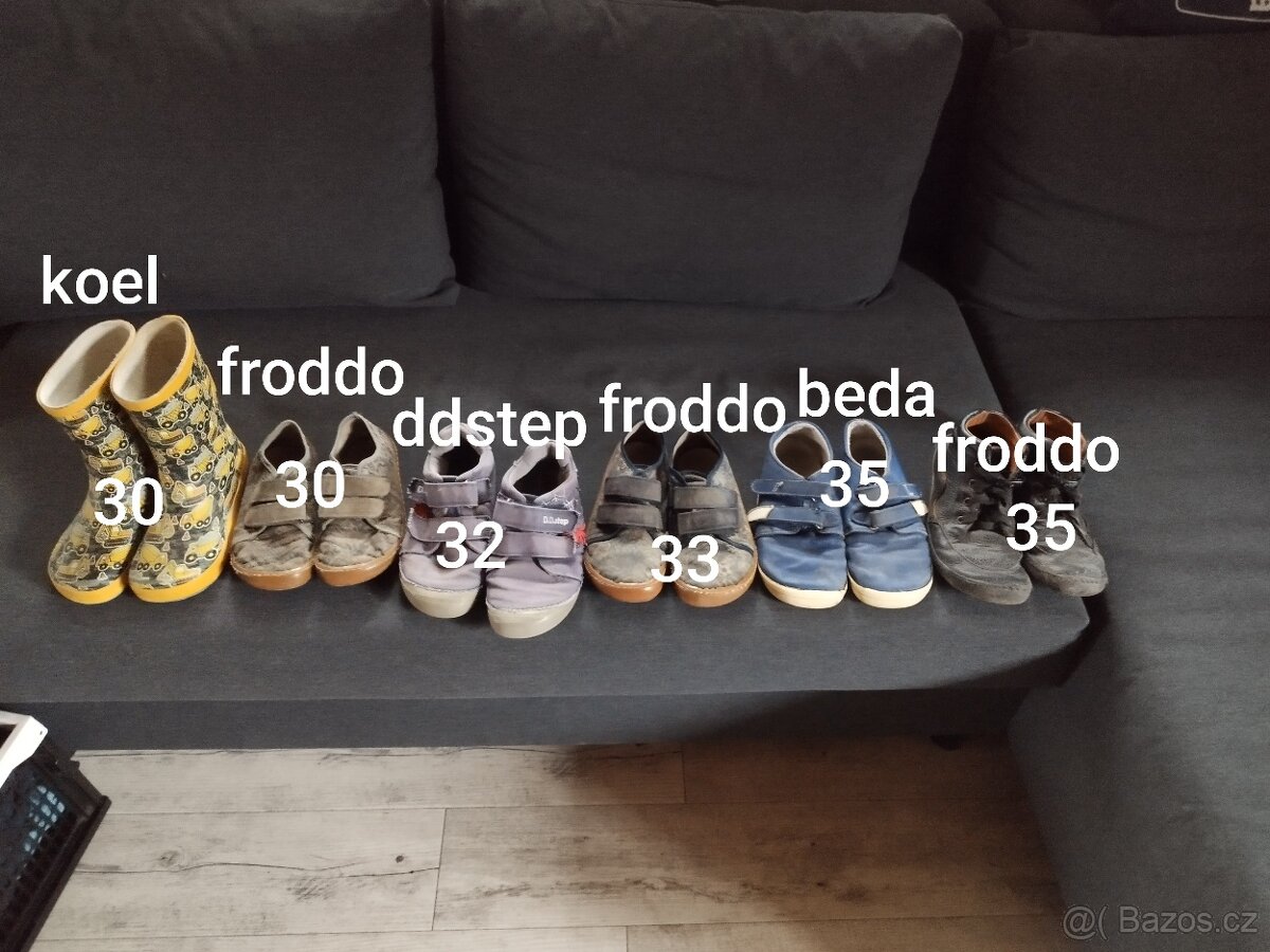 Sada Barefoot bot viz foto