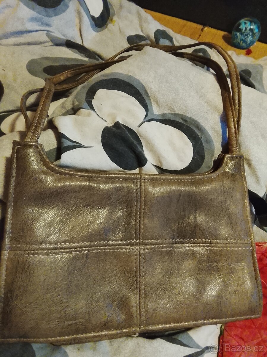 Dámská kabelka