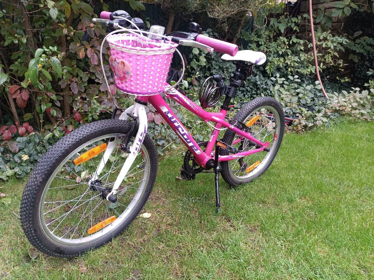 Dívčí dětské kolo velikost 20'