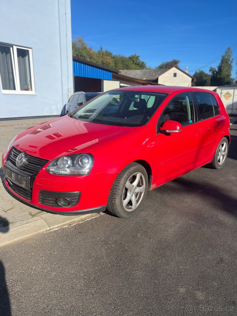 Vw golf 5 1.4tsi