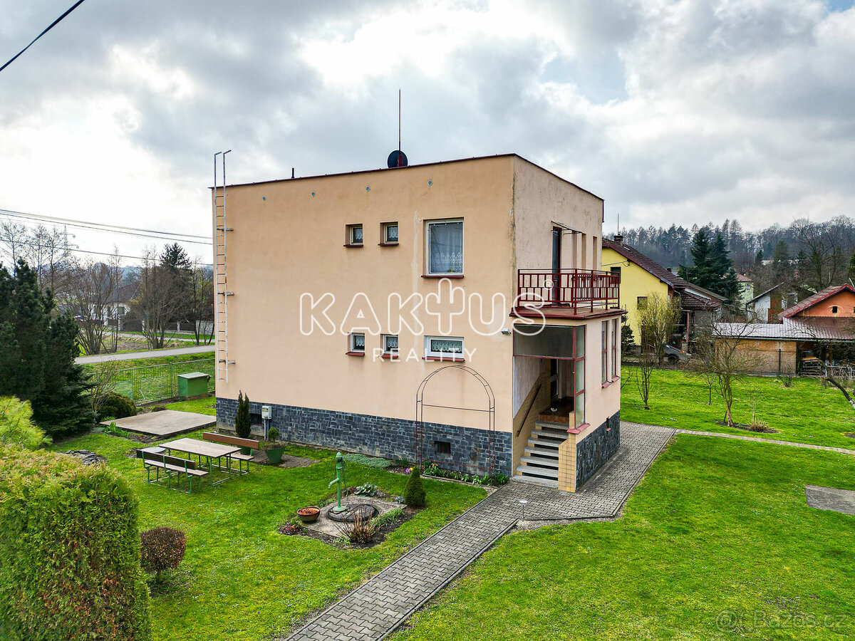 Prodej rodinného domu 4+1 (233 m2), obec Dětmarovice okr. Ka