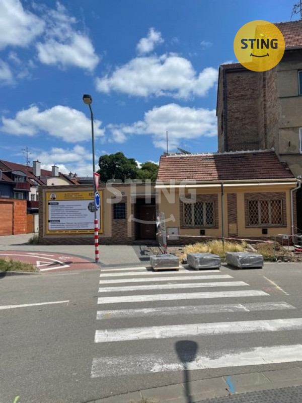 Nabízíme vám ke koupi pozemek s domem k vybudování p, 119468