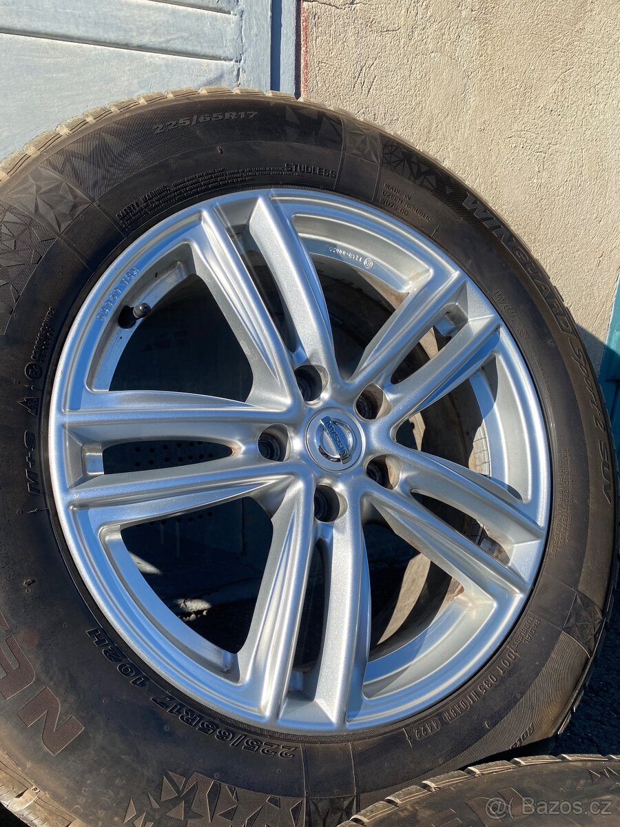 Brock 5x114.3 R17 225/65/17
