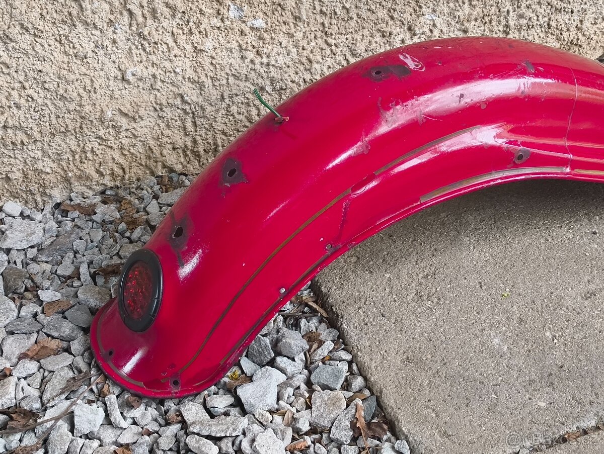 Zadní blatník ČZ sport 470 473 475 19' kola