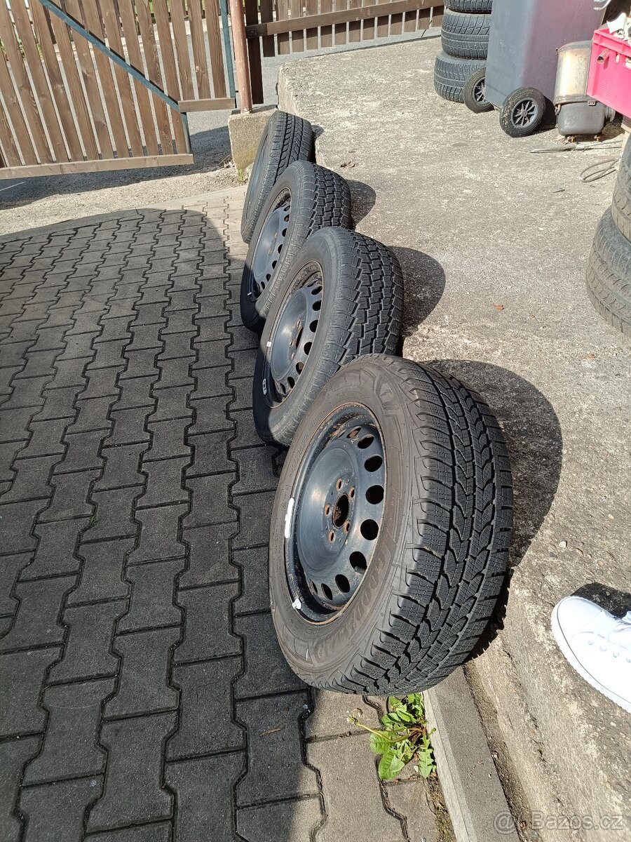 Sada Mercedes VITO 205/65R16C