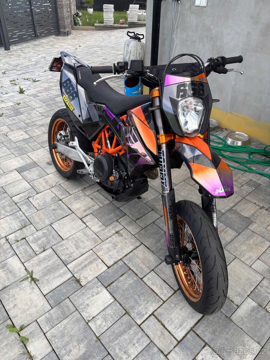KTM 690 smc-r