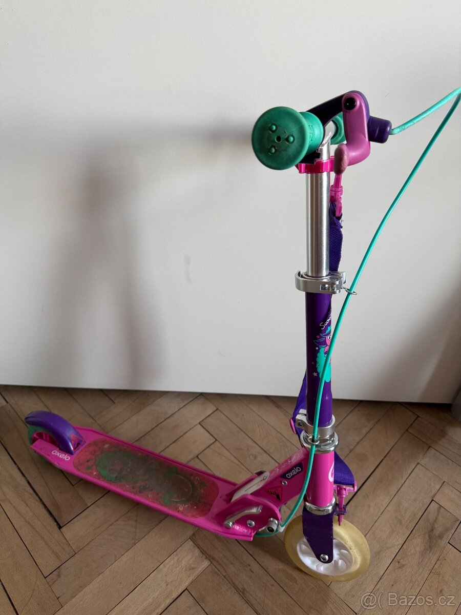 Koloběžka Decathlon Oxelo s brzdou Play 5