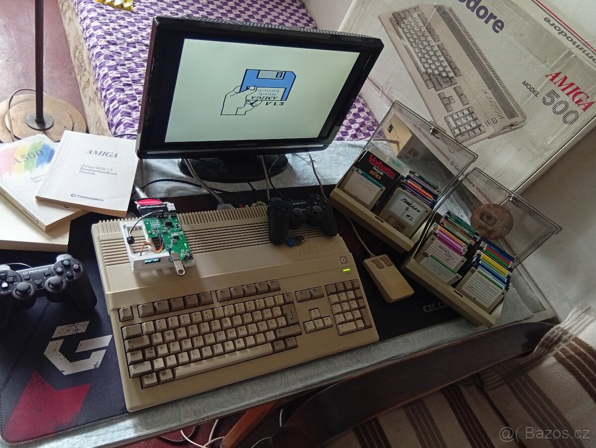 amiga 500 velky komplet jako nova 1mb chip