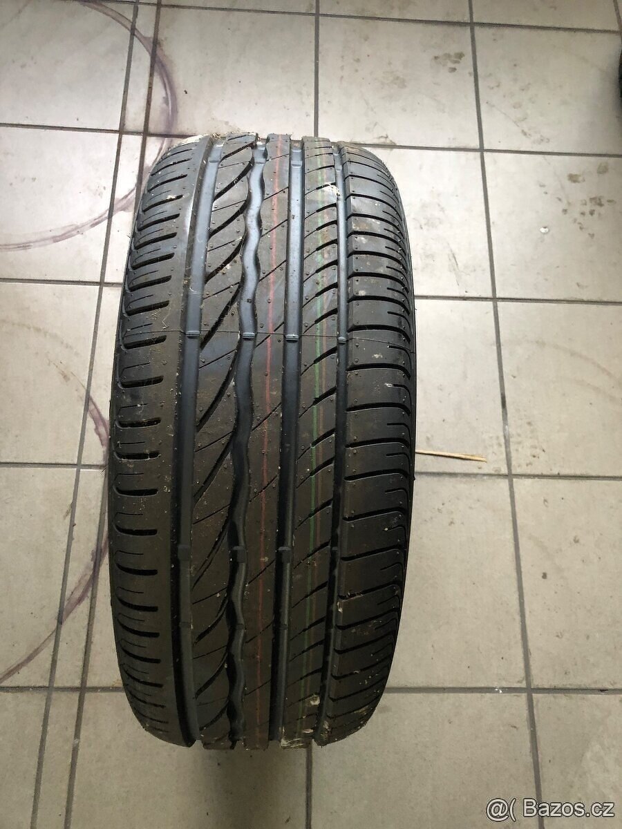 Nexen N’Fera SU1 205/50 R17 89V
