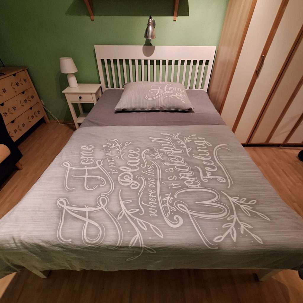 drevená posteľ Ikea Idanas - TOP STAV