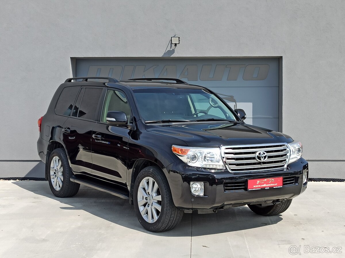 TOYOTA LAND CRUISER 200 4.5D V8 200kW
