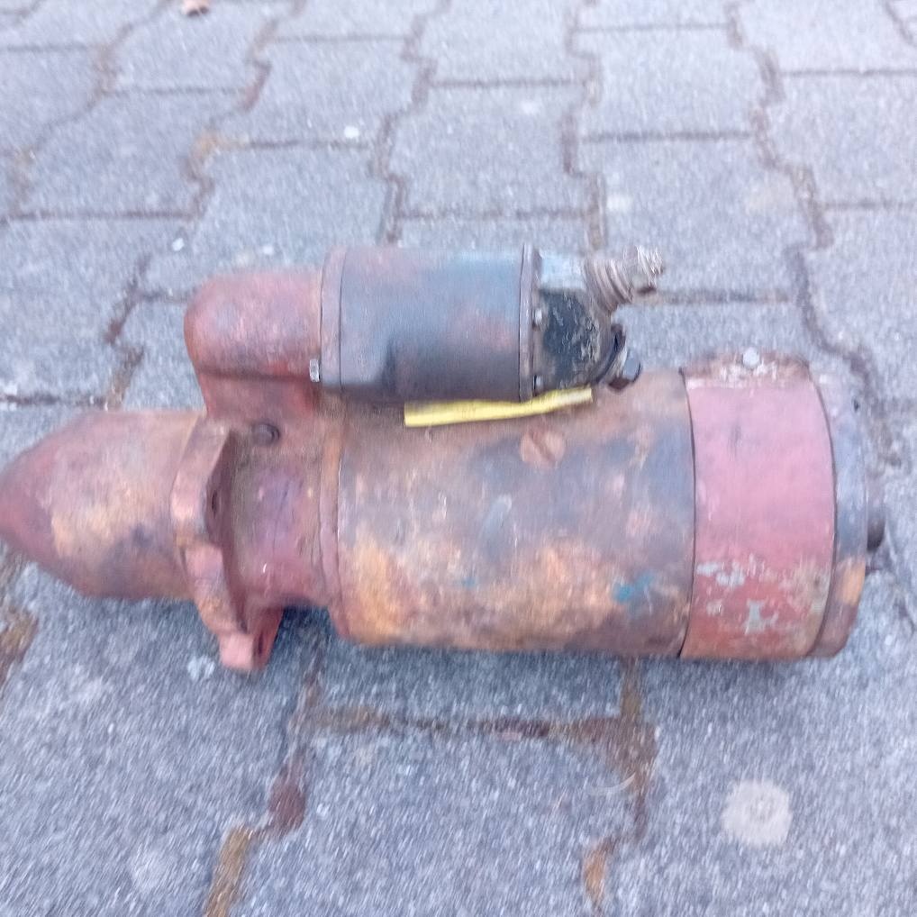 REPASOVANÝ STARTÉR ZETOR-1500,-Kč.