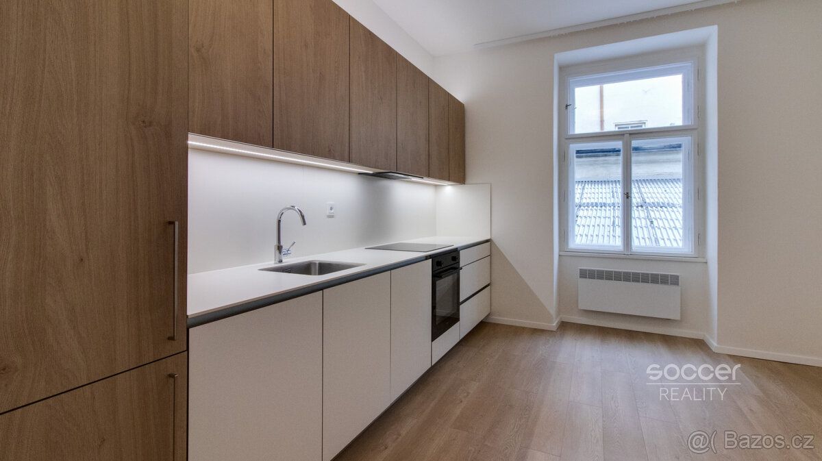 Pronájem bytu 1+1, 44 m2, ulice Křižíkova, Praha 8 – Karlín.