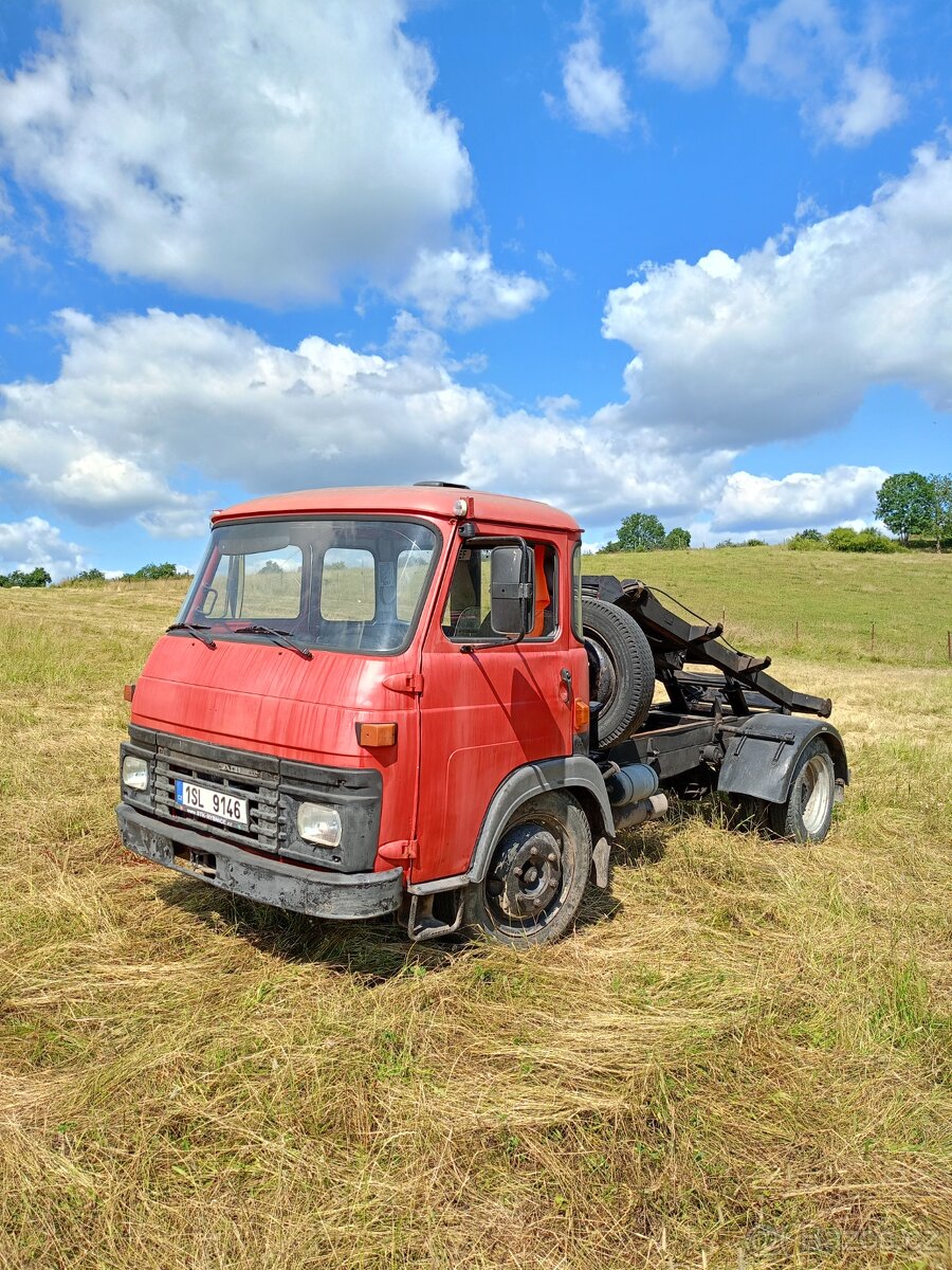 Avia A31