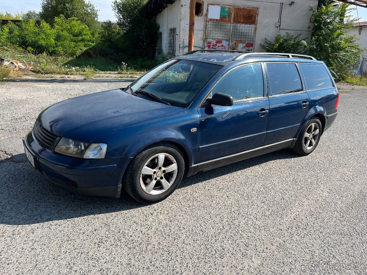 Vw Passat 1.9tdi 81kw závěs vyhřívaní sedačky nová Stk + Me