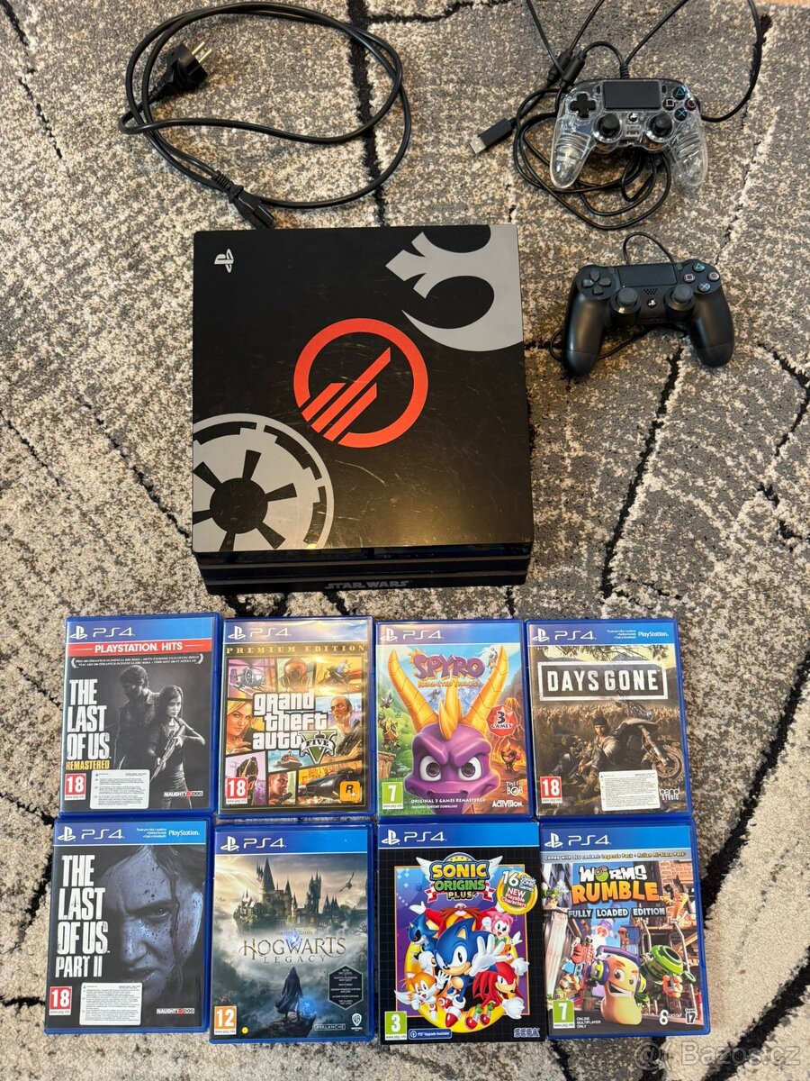 Playstation 4 PRO v záruce + hry