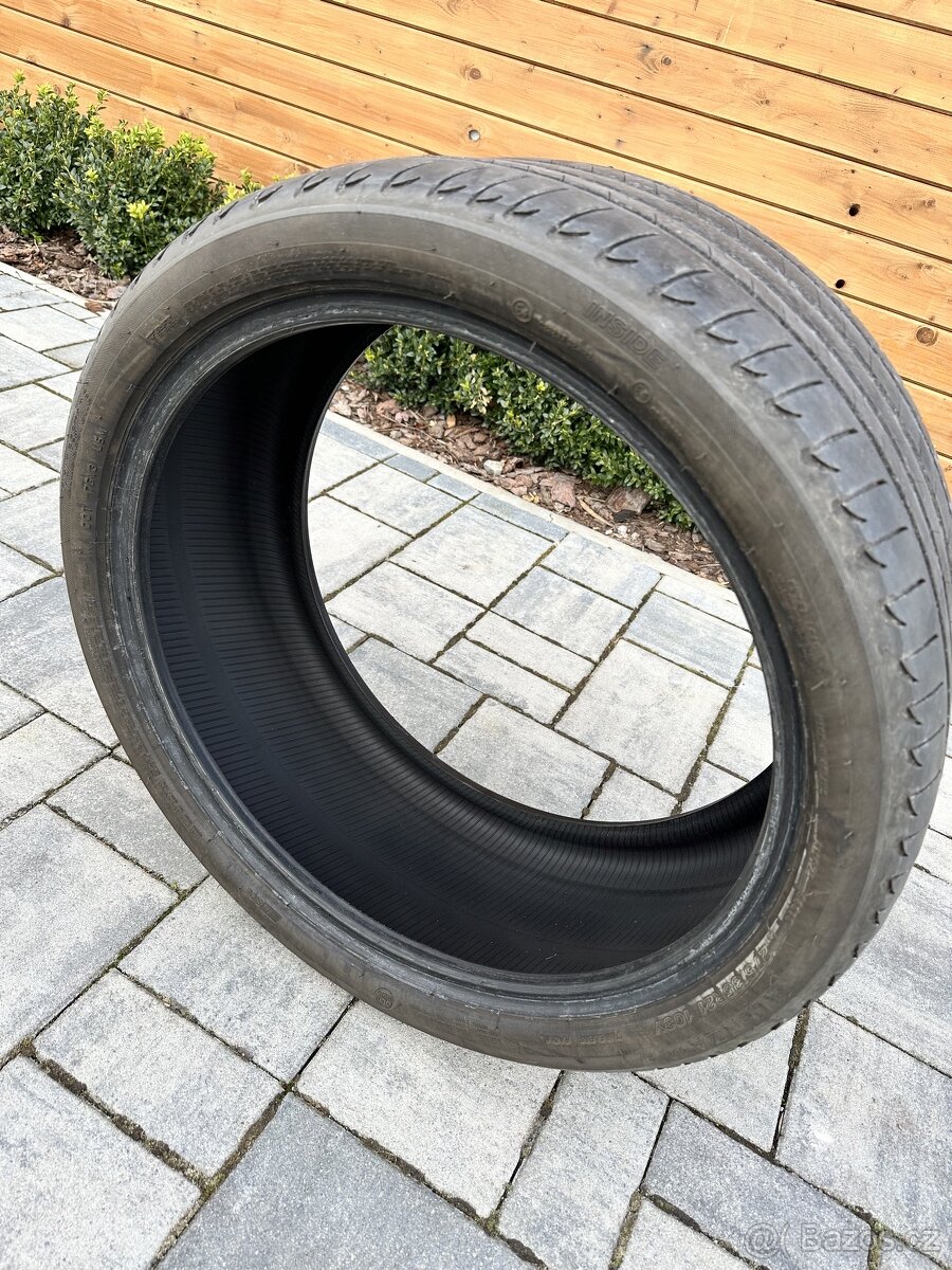 Pneu letni 1 Ks Bridgestone Alenza 275/35 R21 RFT 5mm